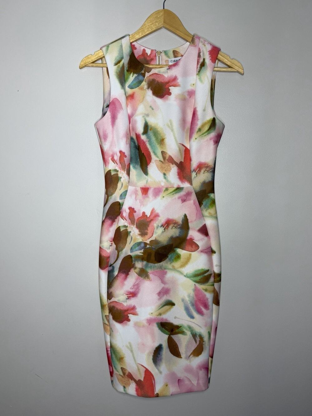 Calvin Klein Scuba Sheath Dress Size 2 Pink Floral Sleeveless Work Cocktail